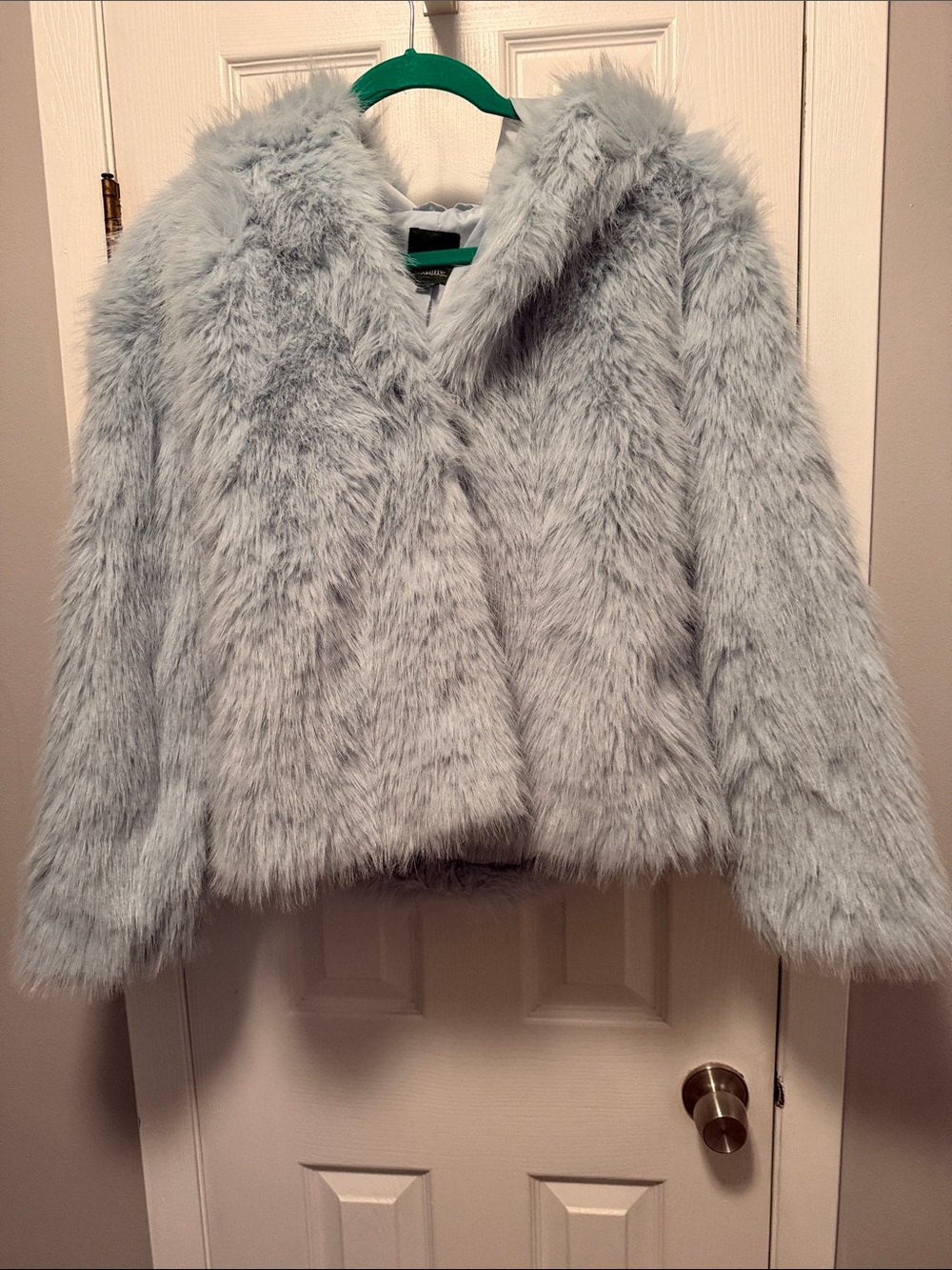 Wild fable, size small, girls jacket will fit up to a medium, toggle closure